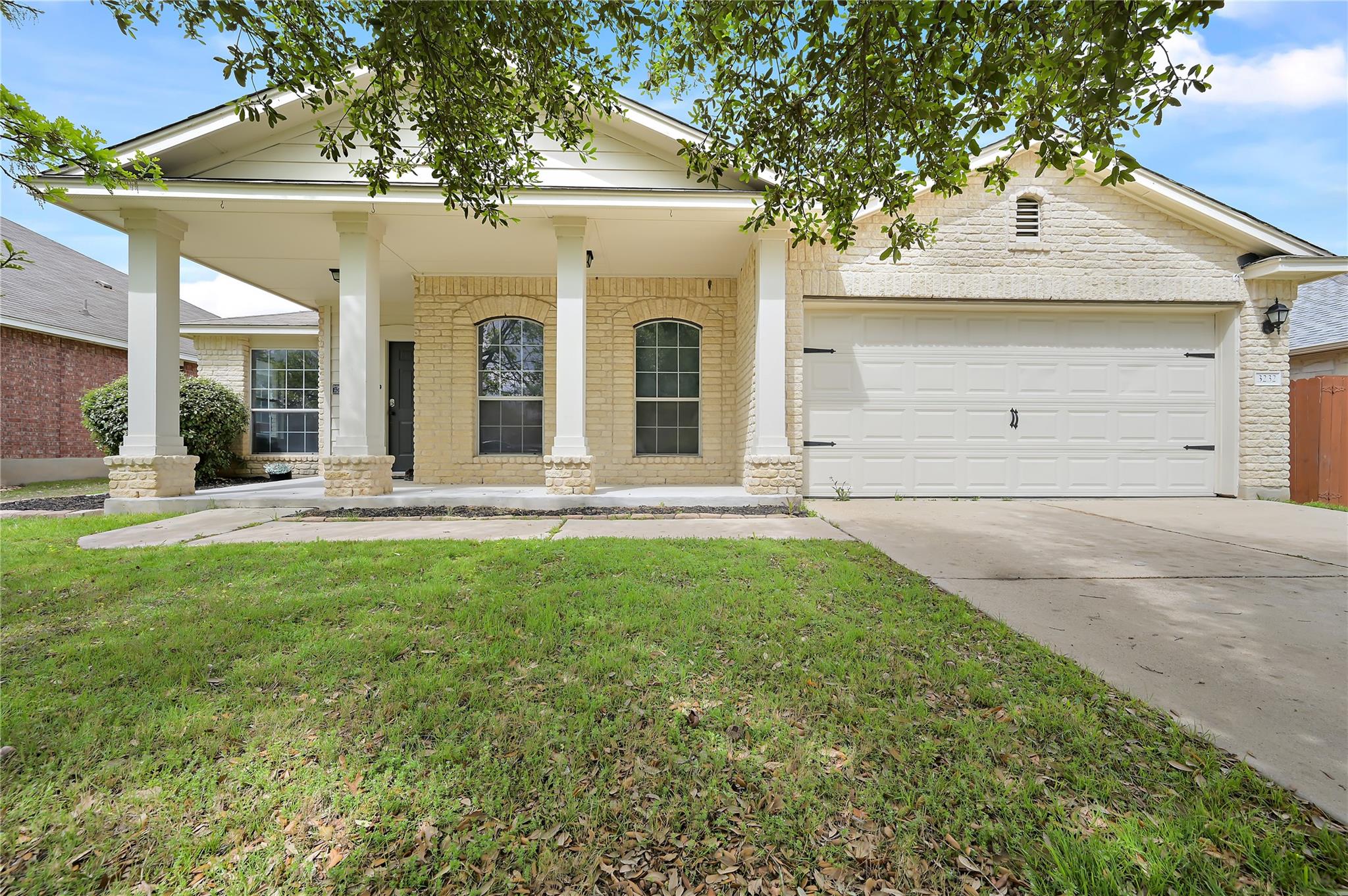 3232 Clinton Pl, Round Rock, TX 78665
