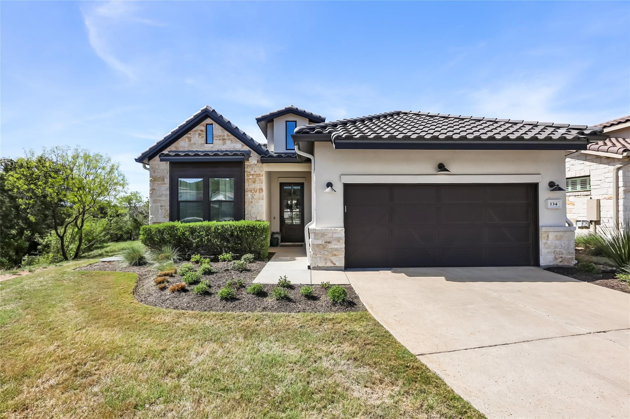 134 Lucia Ct, Horseshoe Bay, TX 78657