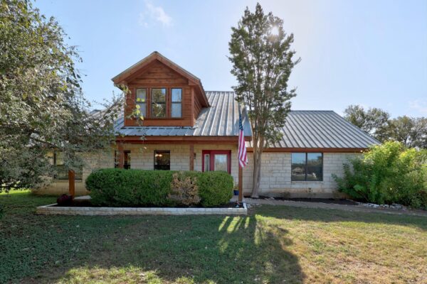 301 Oak Forest Cv, Buda