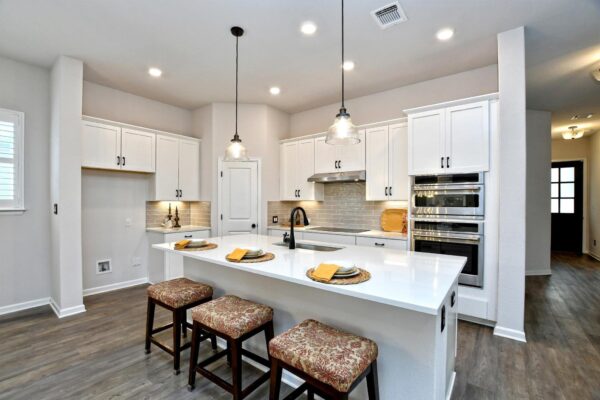 116 Monterey Oak Trl, Georgetown