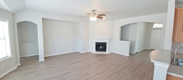 2509 Granite Creek Dr, Leander