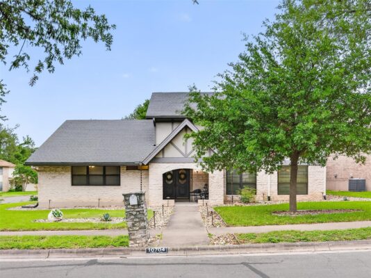 10704 Doering Ln, Austin