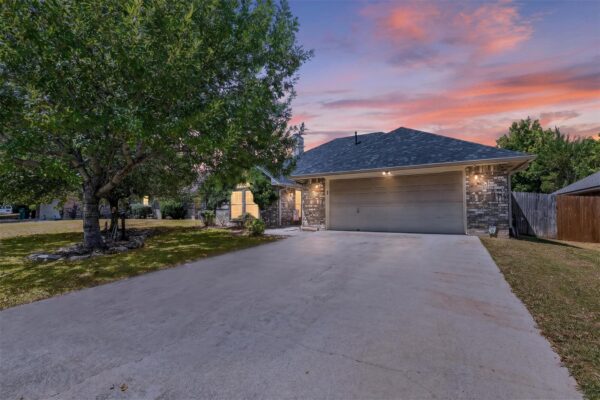 600 Silver Creek Dr, Harker Heights