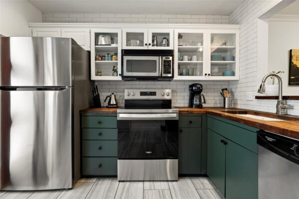 835 E Oltorf St, Austin
