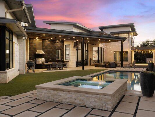 4220 Verano Dr, Austin