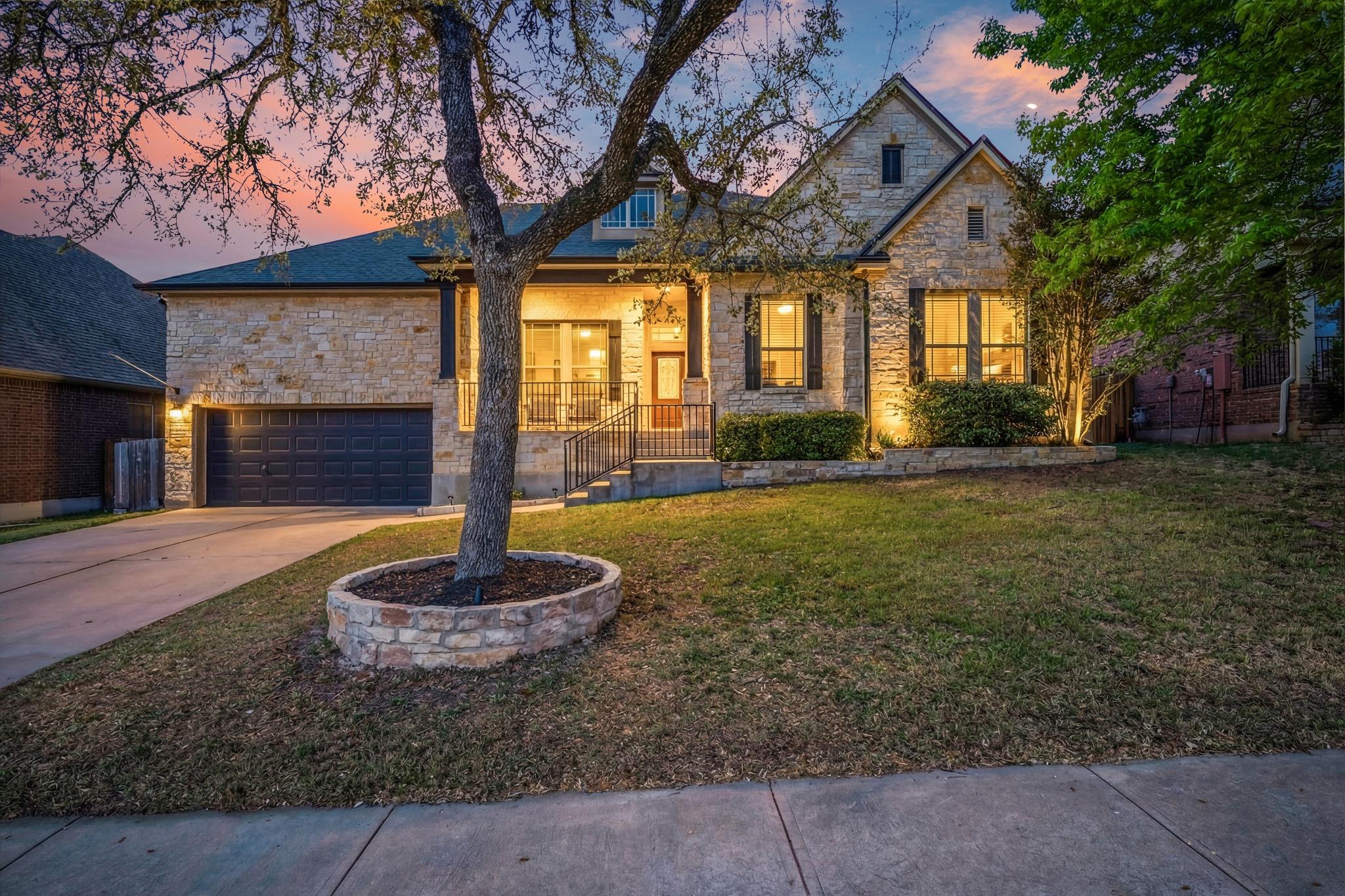 290 Grafton Ln, Austin, TX 78737