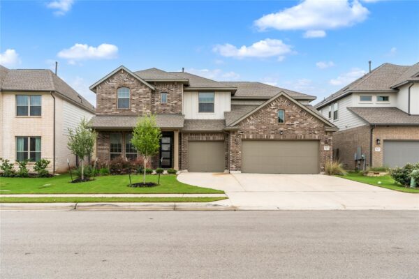 404 Hollister Dr, Liberty Hill