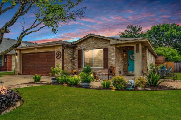 519 S Pauley Dr, Hutto