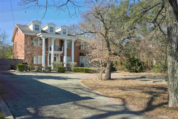 2413 Enfield Rd, Austin