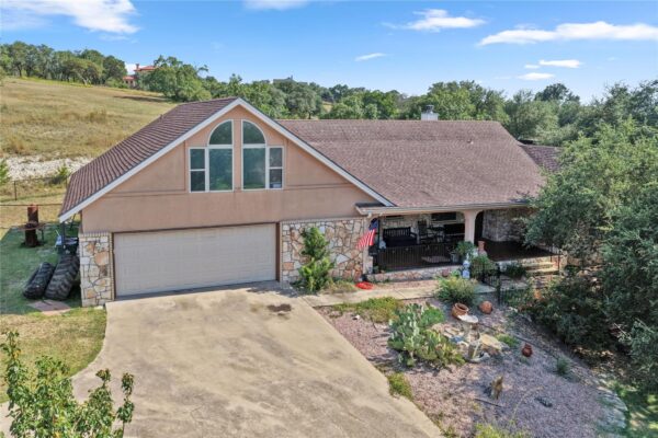 306 Alexander Ave, Burnet