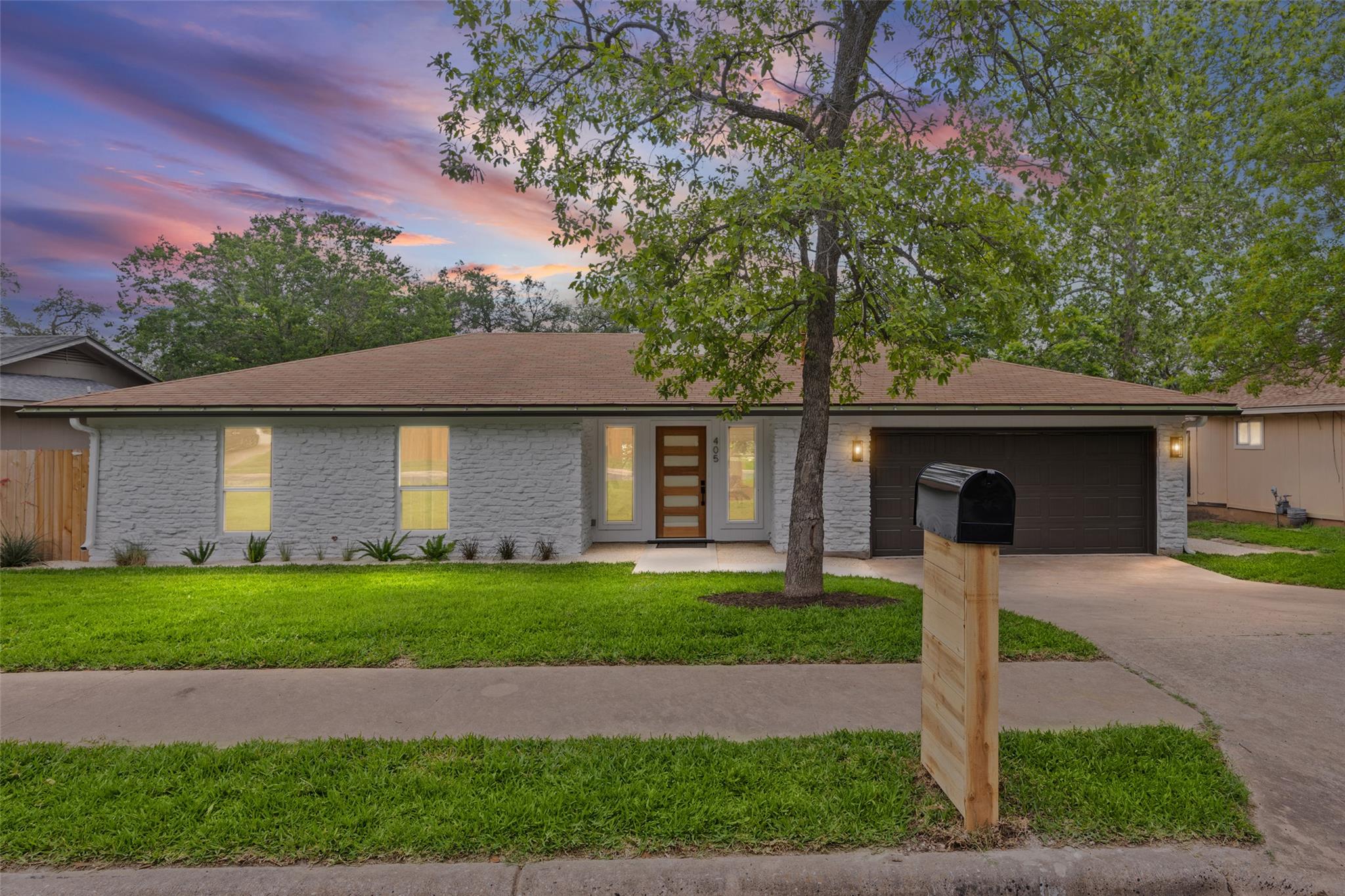 405 Tawny Dr, Austin