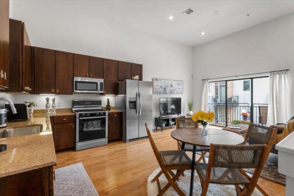 6000 S Congress Ave #124, Austin
