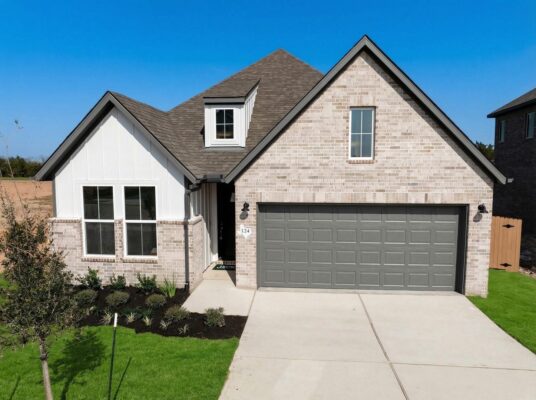 124 Silverbell Ln, Bastrop