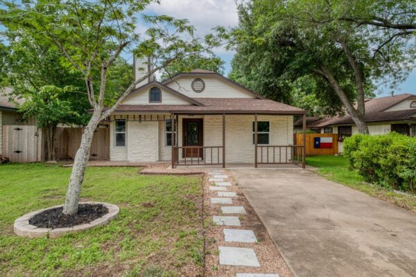 905 Wickfield Ln, Austin