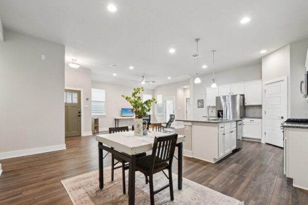 504 Peace Dr, Liberty Hill