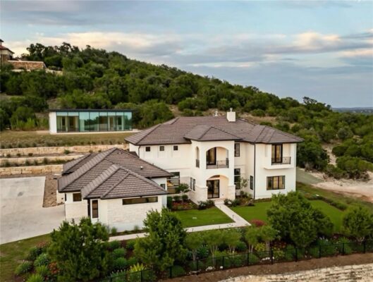 106 Bella Montagna Cir, Austin