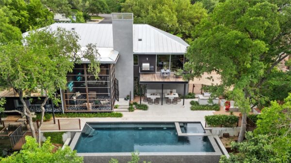 2908 Scenic Dr, Austin