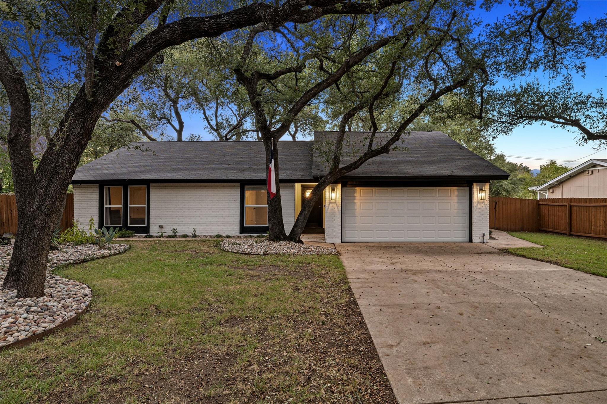 9308 Meadowheath Dr, Austin, TX 78729