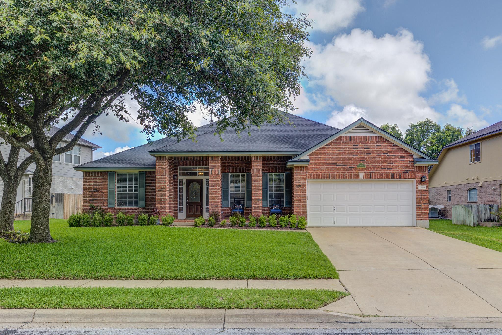 6021 Ronchamps Dr, Round Rock, TX 78681