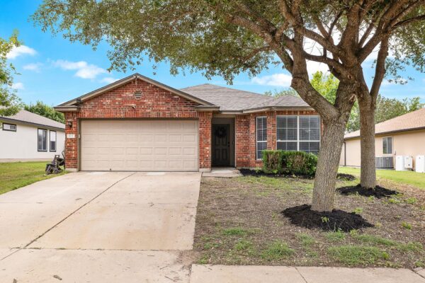 602 Creston St, Hutto