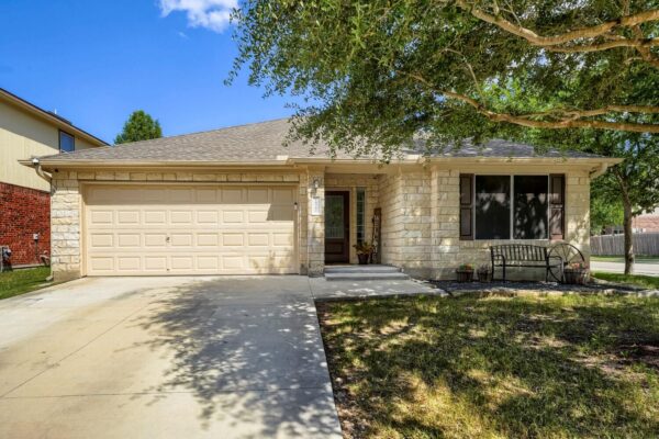 18701 Dry Pond Dr, Pflugerville