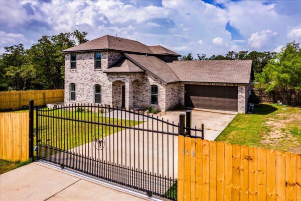 139 Fleetway Dr, Bastrop