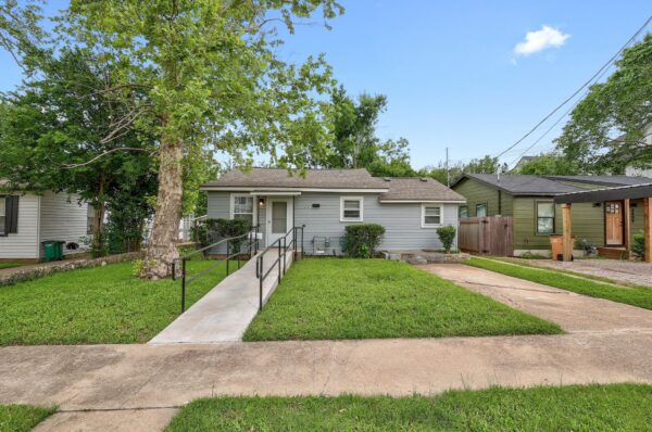 4701 Leslie Ave, Austin