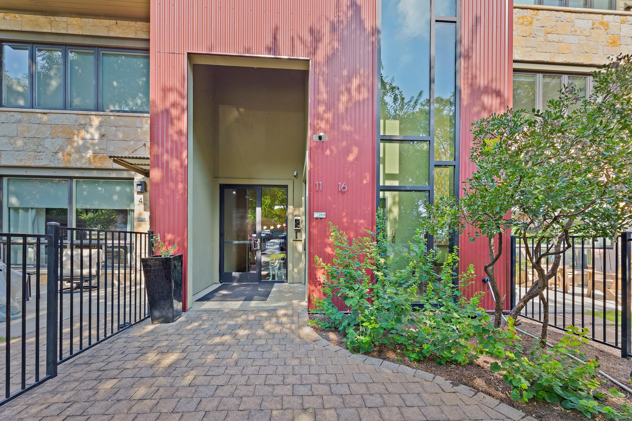 3200 Grandview St #11, Austin, TX 78705
