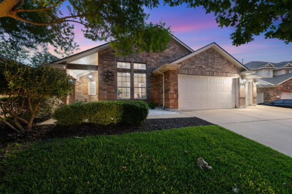 4196 Woodhaven Trl, Round Rock
