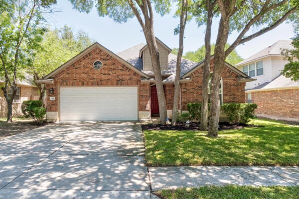 128 Clarence Ct, Buda
