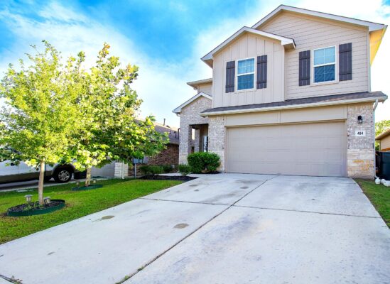 484 Spider Lily Dr, Kyle