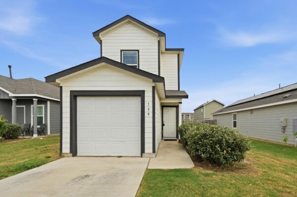 139 Gabbro Gdns, Maxwell