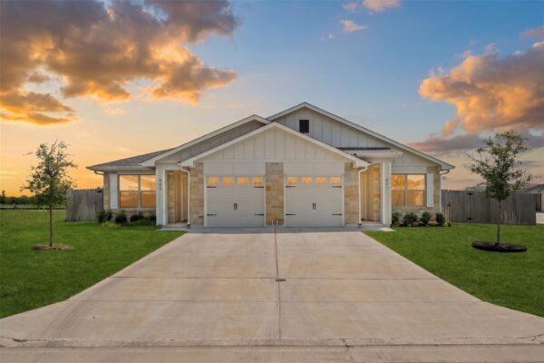601 Campus St, Troy