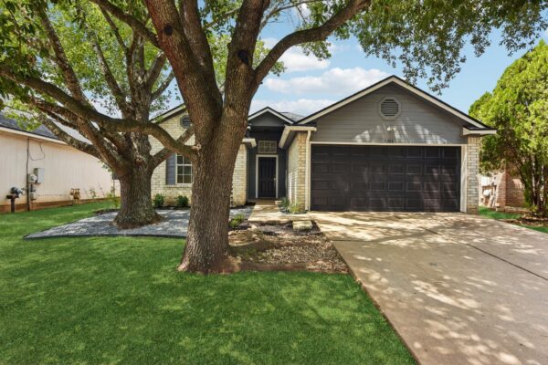 3608 DENEHOE Cv, Austin