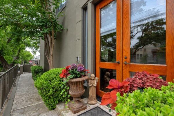 1111 W 12th St #108, Austin