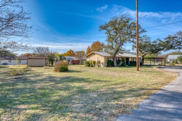 605 W Ash Dr, Johnson City