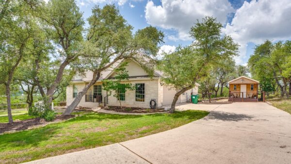 2016 Hidden Hills Dr, Dripping Springs