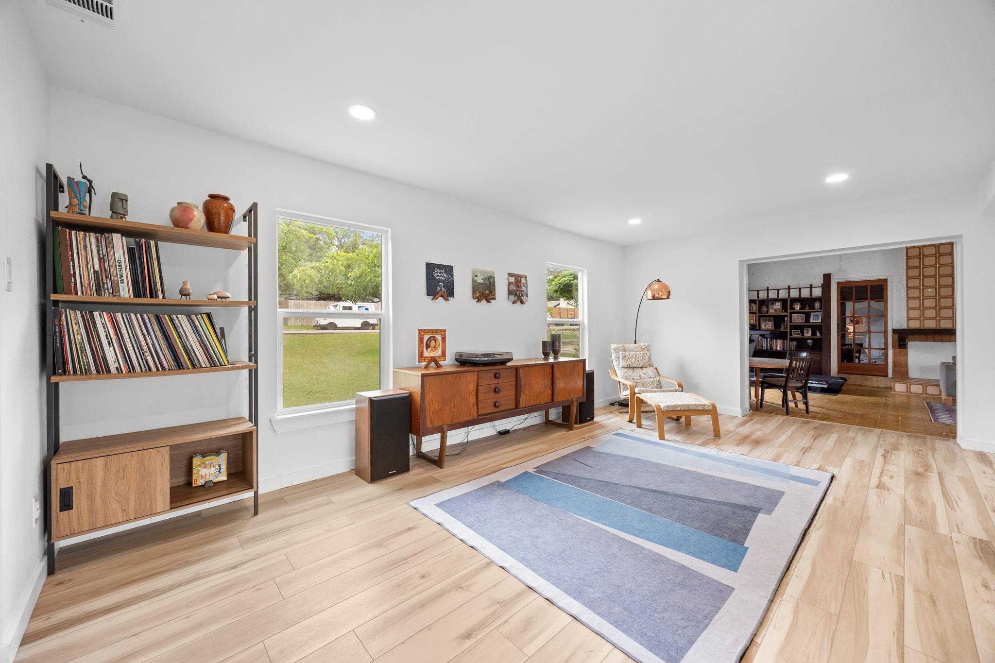 12422 Deer Trak, Austin, TX 78727