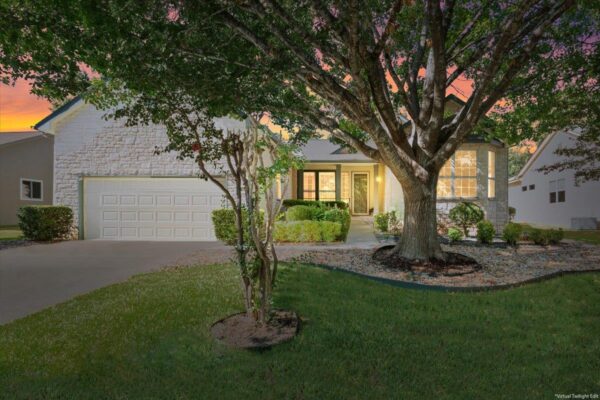 120 Mountain Laurel Way, Georgetown