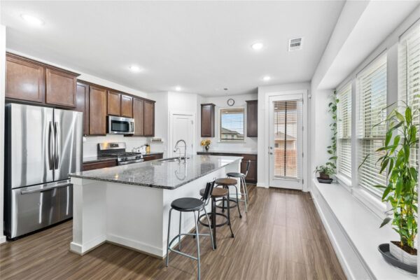 8000 Prairie Rye Dr, Lago Vista