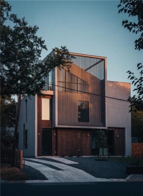 2411 Winsted Ln #1, Austin