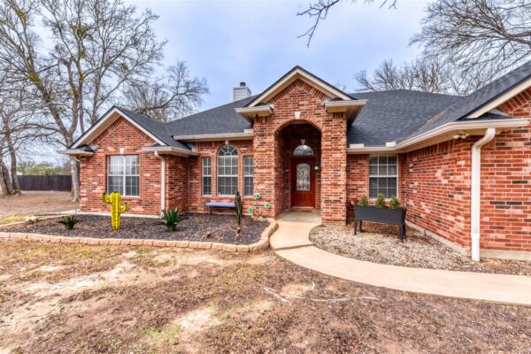 104 Spring Br, Bastrop