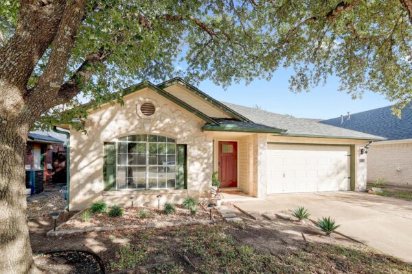 15629 Ecorio Dr, Austin