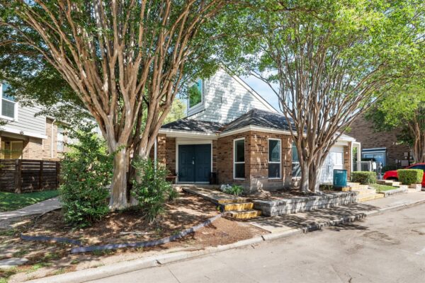 2018 W Rundberg Ln #10A, Austin