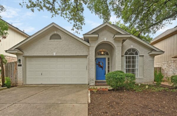 9401 Notches Dr, Austin