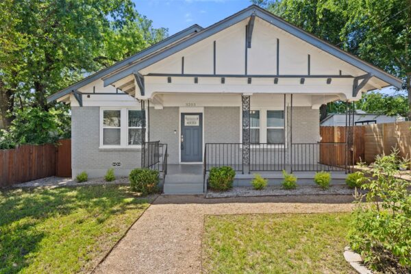 3203 E 18th St, Austin