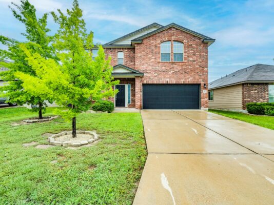 213 Ammonite Ln, Jarrell