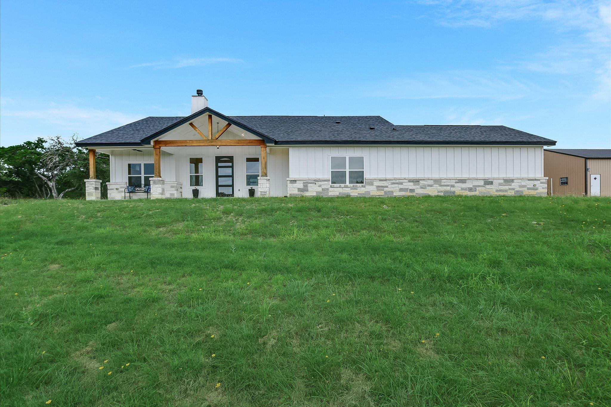 19920 Old Burnet Rd, Jonestown, TX 78645