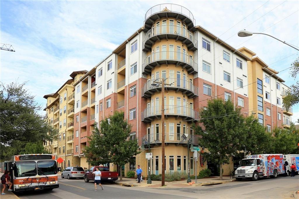 910 W 25th St #302, Austin, TX 78705