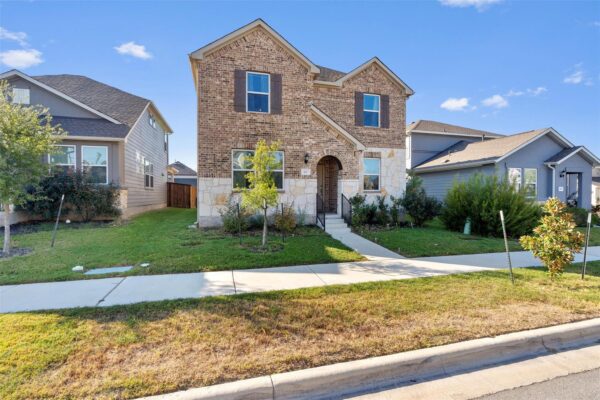 102 Gracie Way, Hutto